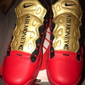 Nike Air More Money